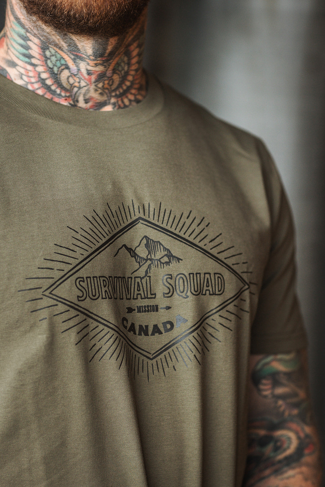 T-SHIRT "SURVIVAL SQUAD" BERGE