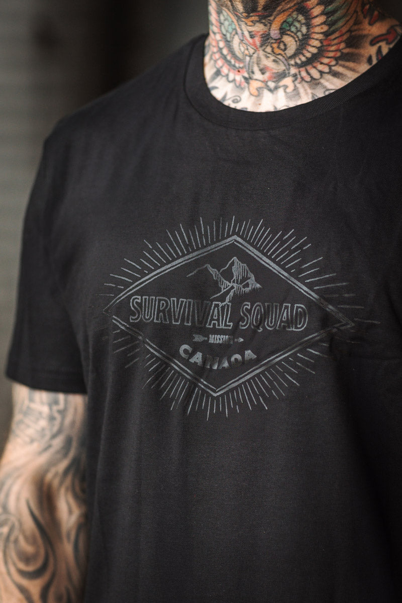T-SHIRT "SURVIVAL SQUAD" BERGE