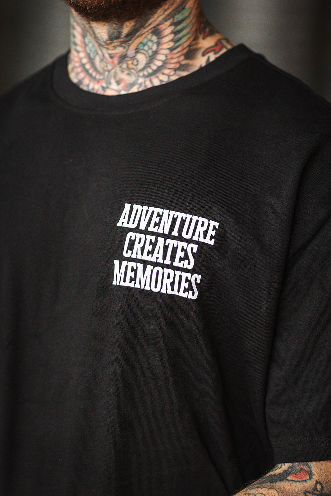 HEAVY OVERSIZE SHIRT "ADVENTURE  CREATES MEMORIES"